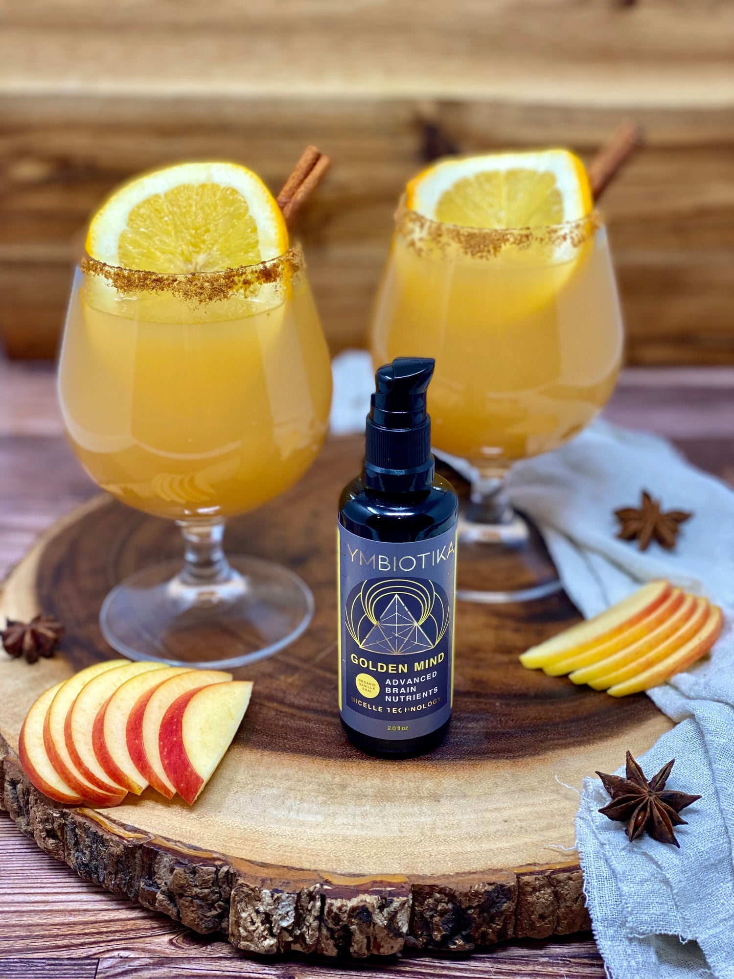 Homemade Apple Cider With Golden Mind